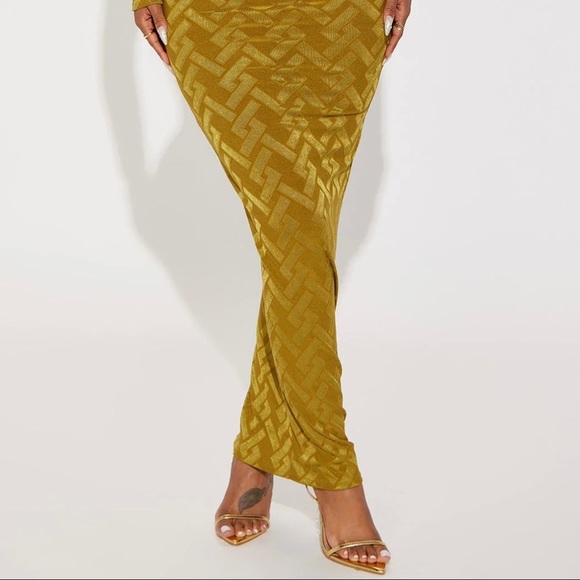 🔥🔥HOST PIC🔥🔥 Marina Slinky Maxi Dress - Picture 7 of 16